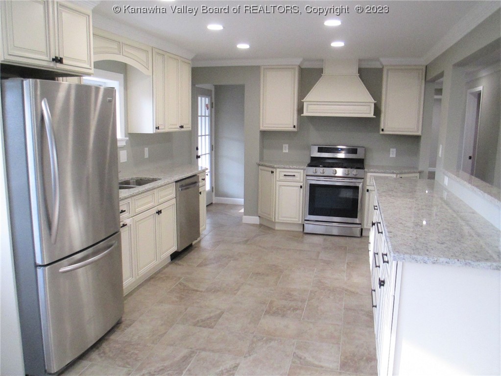 1506 Teter Road Charleston, WV 25314 - Photo 9 of 31 Gallery Image 9