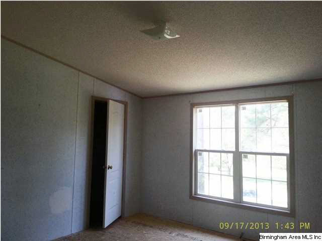 879 Garner Road Cordova, AL 35550 - Photo 15 of 18