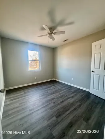 $192,000 | 203 West Volant Street, Hubert, NC 28539