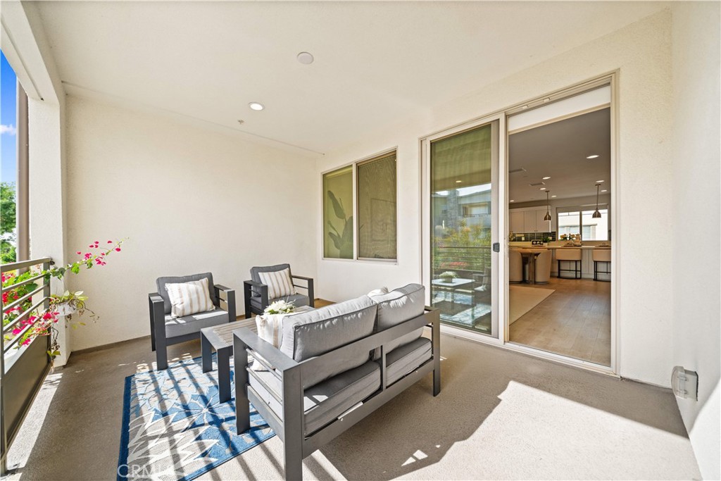 115 Episode Irvine, CA 92618 - Photo 35 of 43 a living room with furniture and next to a window
