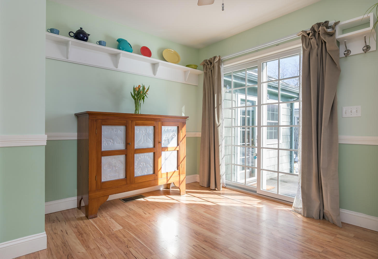 28 Victor Road Portland, ME 04103 - Photo 13 of 44 28 Victor Rd Portland ME 04103-large-010
