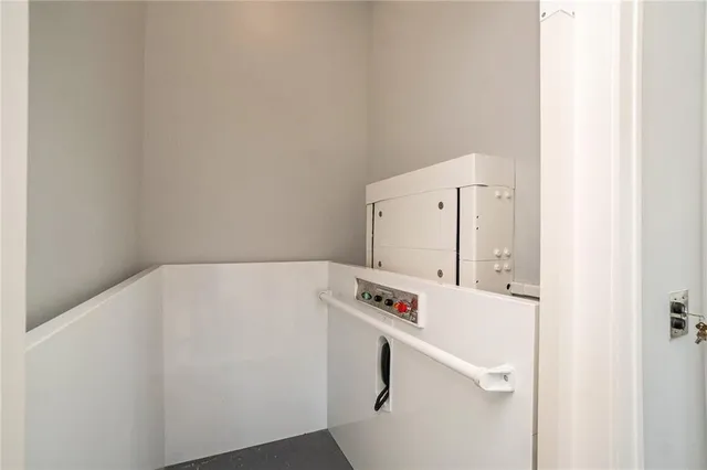 $799,950 | 3238 Southwest Pergola Park Drive, Lee's Summit, MO 64081