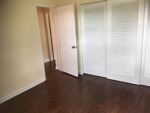 58 Springdale Road Lake Worth, FL 33467 - Photo 7 of 15 IMG_1780