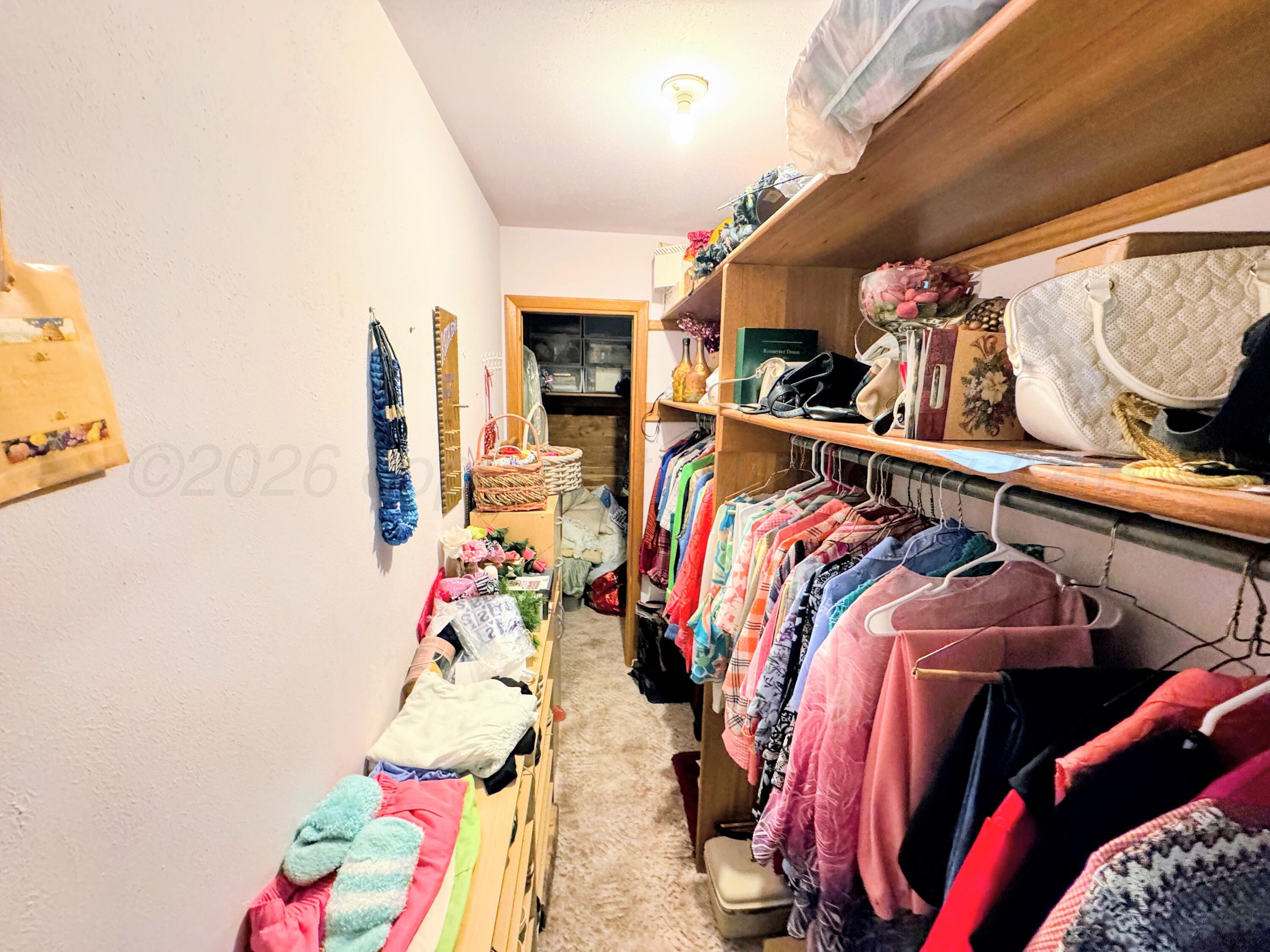 420 South Roland Street Spearman, TX 79081 - Photo 15 of 26 420 S Roland primary closet