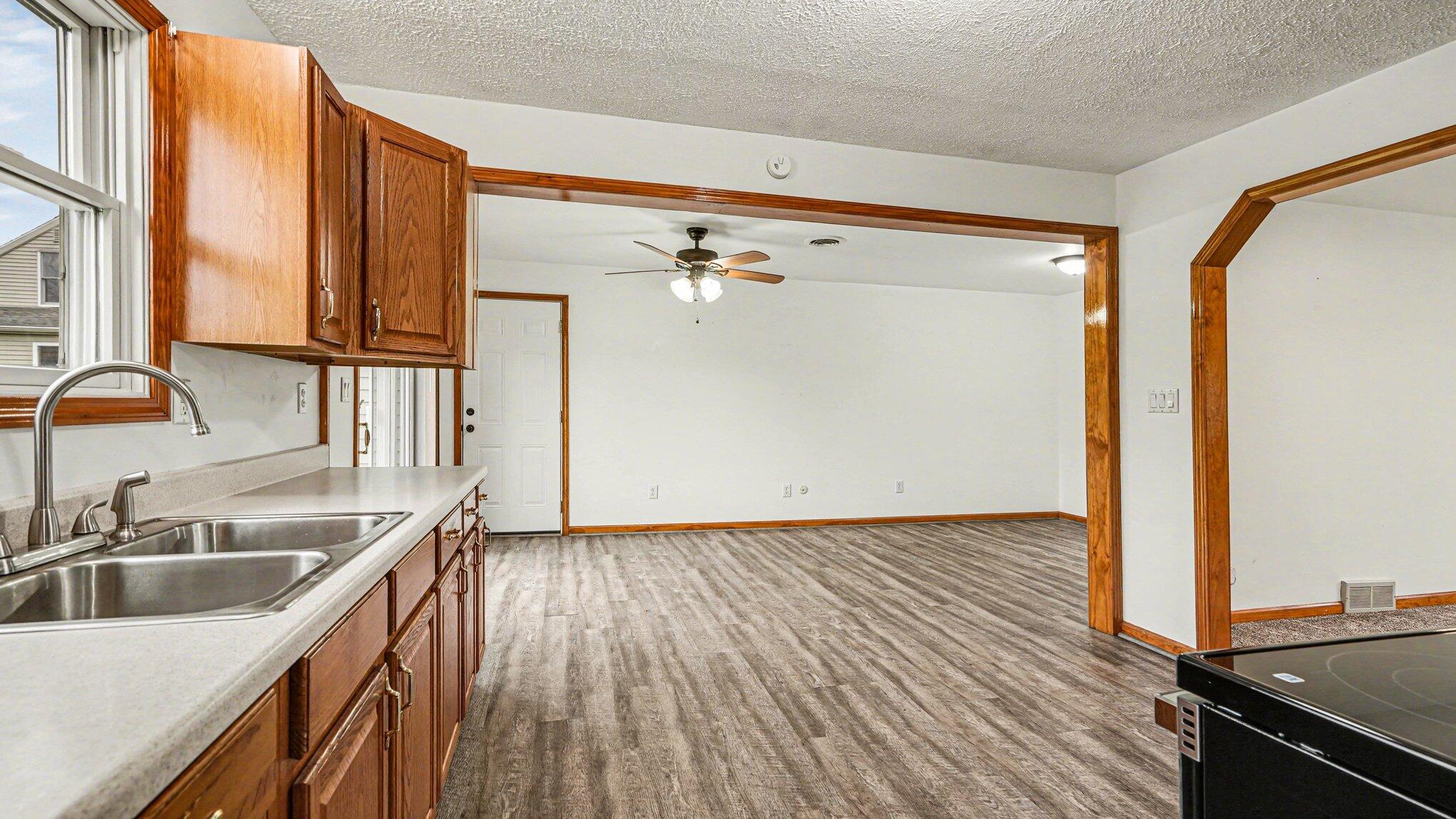 4693 Dexter-Pinckney Road Dexter, MI 48130 - Photo 7 of 21 012_file_4241
