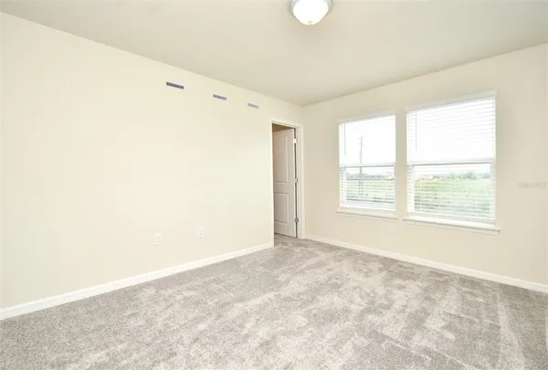 $2,300 | 3159 Emerald Acrs Lane, Sanford, FL 32771