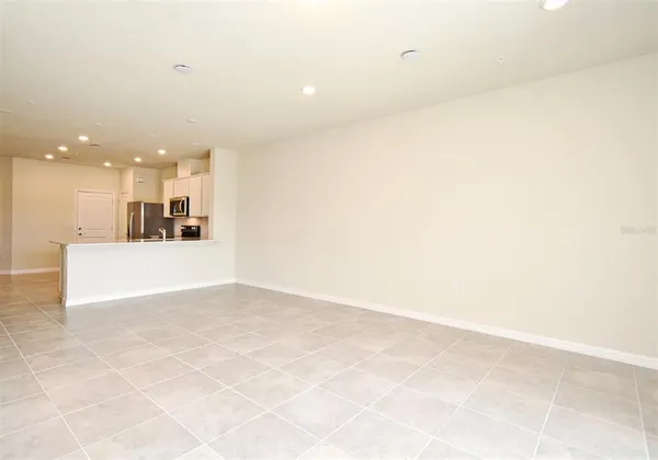 $2,300 | 3159 Emerald Acrs Lane, Sanford, FL 32771