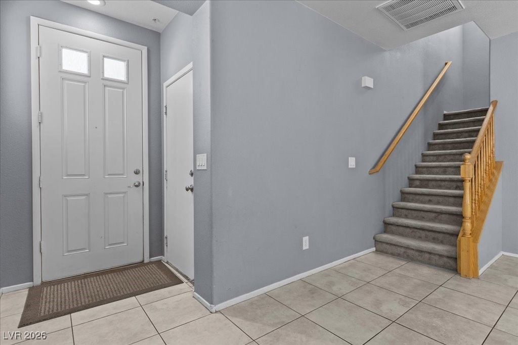 641 Monument Point Street Henderson, NV 89002 - Photo 4 of 29