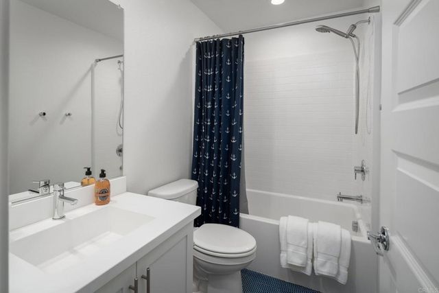 $1,085,000 | 6164 Colt Place, Unit 102, Carlsbad, CA 92009