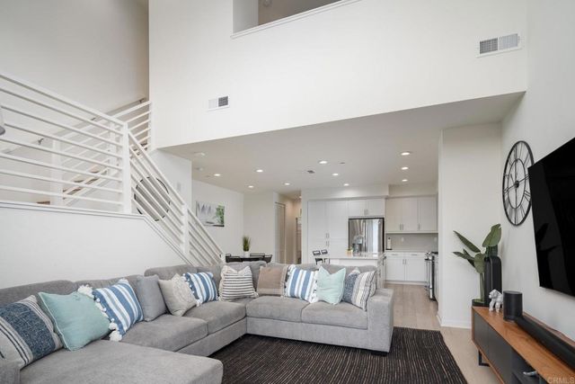 $1,085,000 | 6164 Colt Place, Unit 102, Carlsbad, CA 92009