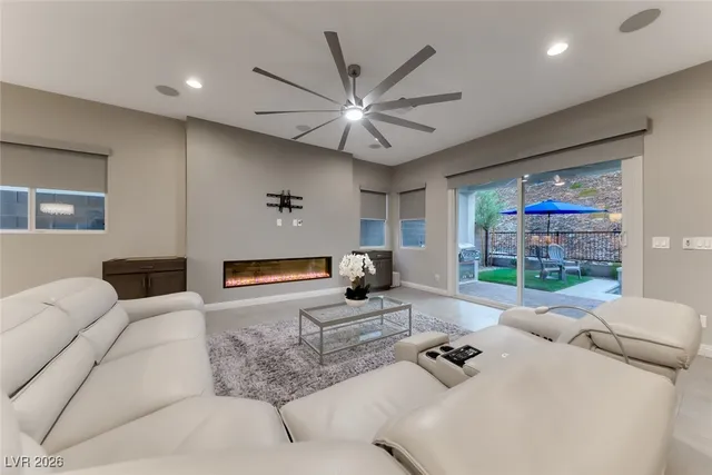 $3,995 | 167 Cabo Cruces Drive, Henderson, NV 89011