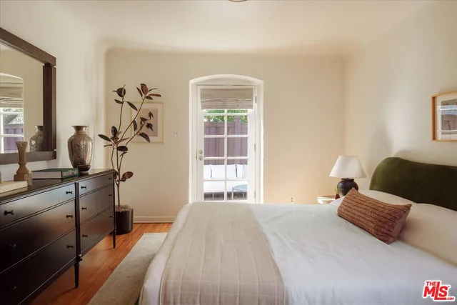 $1,699,000 | 2439 Ronda Vista Drive, Los Angeles, CA 90027