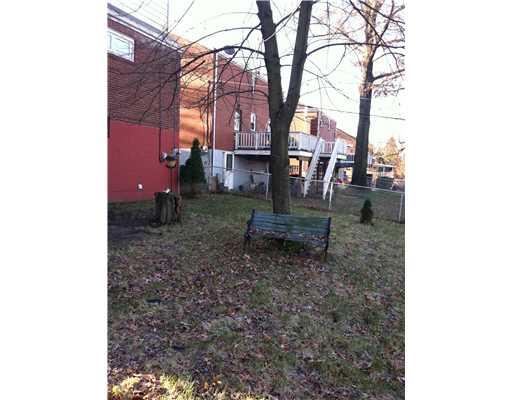 3532 Wayne Road Munhall, PA 15120 - Photo 10 of 11 Yard/Garden.