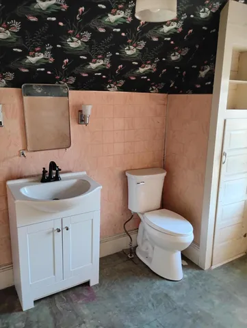 $49,900 | 419 Station Road, Stacyville, ME 04777