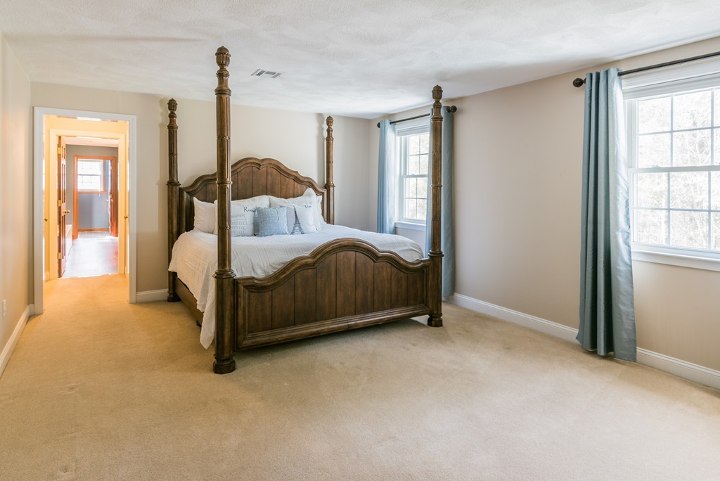15 Delaware Road Medfield, MA 02052 - Photo 16 of 30 Gallery Image 16
