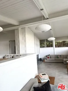 $3,698,000 | 810 Bramble Way, Los Angeles, CA 90049
