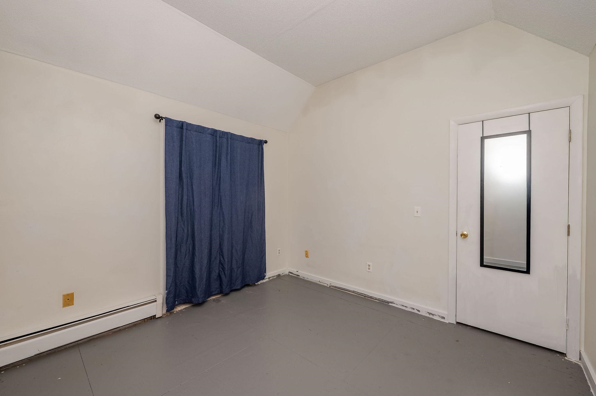 66 Franklin Heights Rochester, NH 03867 - Photo 12 of 18