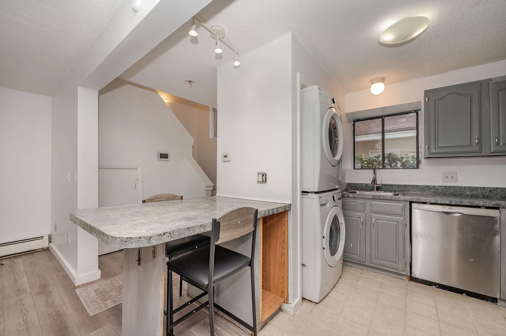 66 Franklin Heights Rochester, NH 03867 - Photo 6 of 18