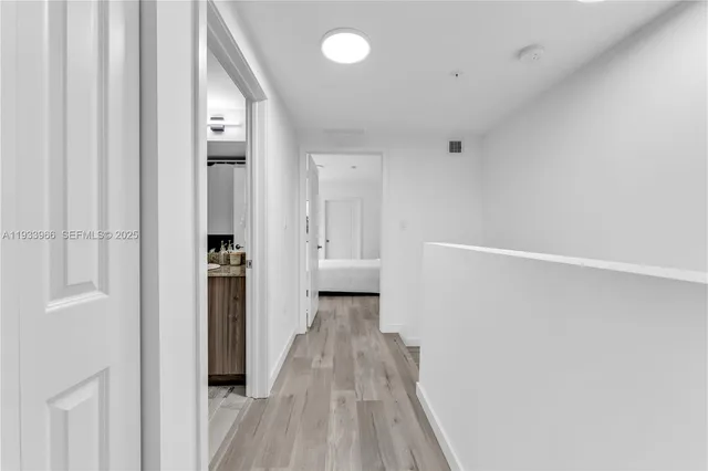 $2,900 | 155 Northwest 160th Street, Unit TH 2, North Miami Beach, FL 33169