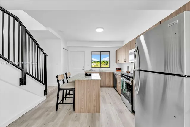 $2,900 | 155 Northwest 160th Street, Unit TH 2, North Miami Beach, FL 33169