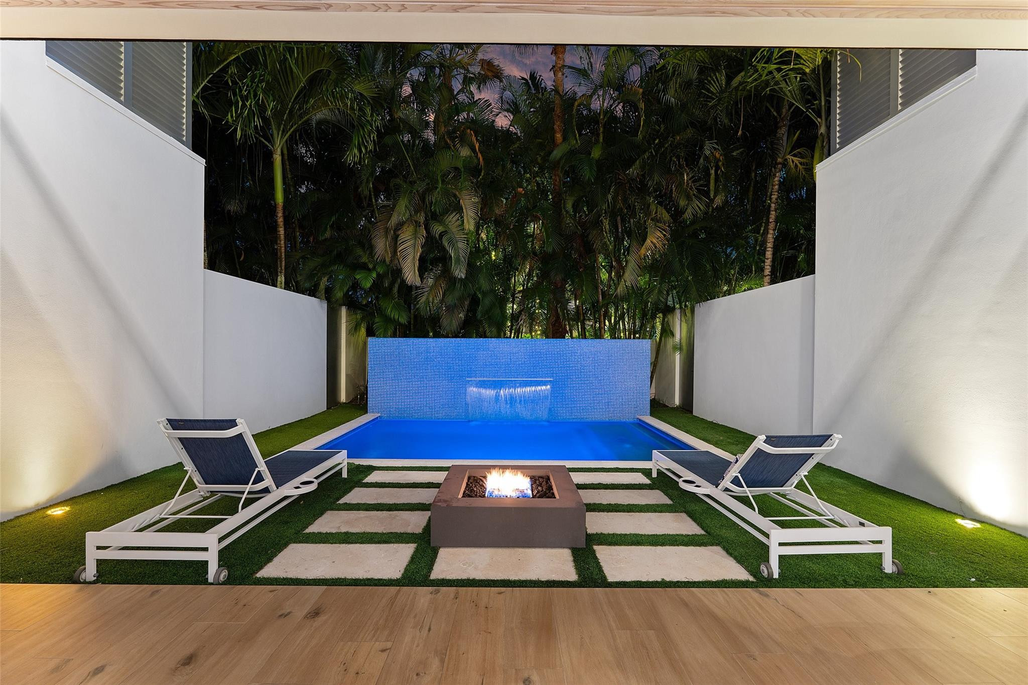 1022 Langer Way Delray Beach, FL 33483 - Photo 33 of 38 a view of an outdoor space with seating