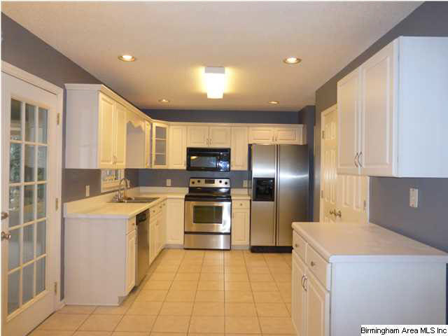 108 Cambridge Trail Alabaster, AL 35007 - Photo 4 of 26