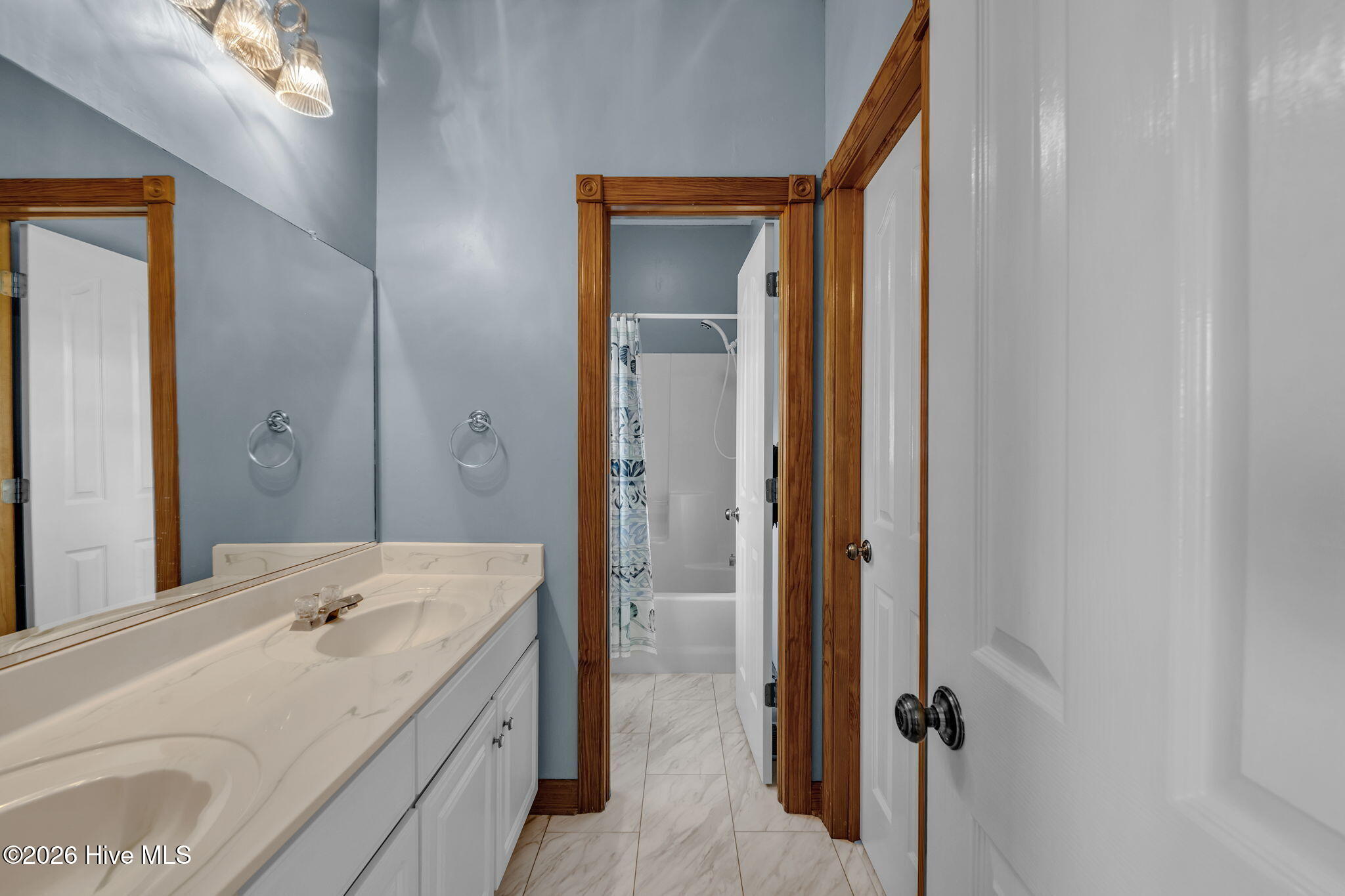 262 Ainsley Road Hertford, NC 27944 - Photo 29 of 77 JacknJill Bath (3)