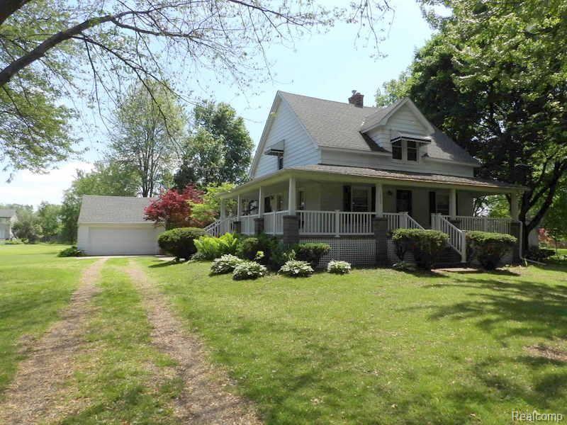 16227 Middlebelt Road Romulus, MI 48174 - Photo 1 of 34 100_3624.jpg