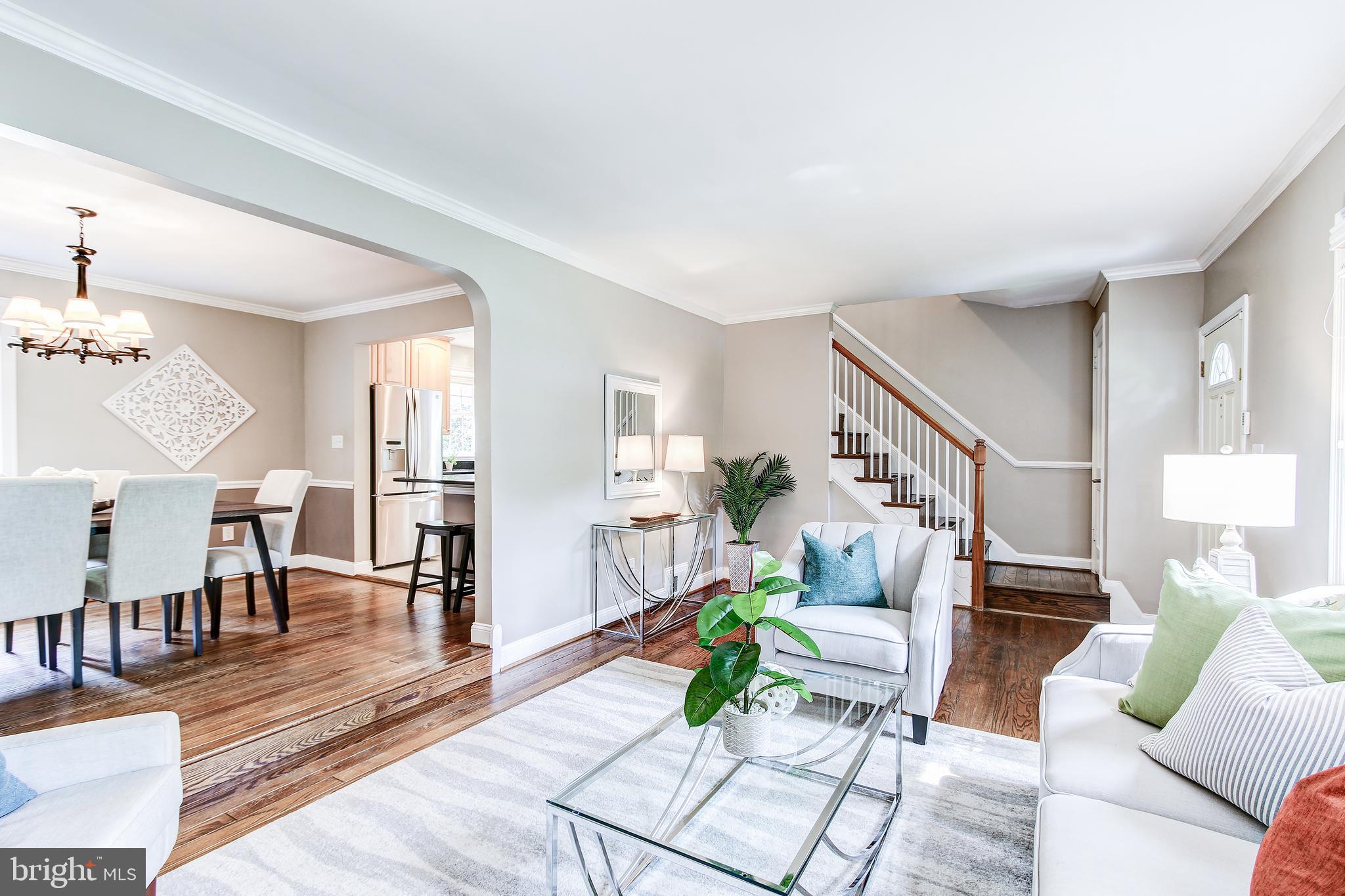 9200 Sudbury Road Silver Spring, MD 20901 - Photo 4 of 34 Open concept living at its best!