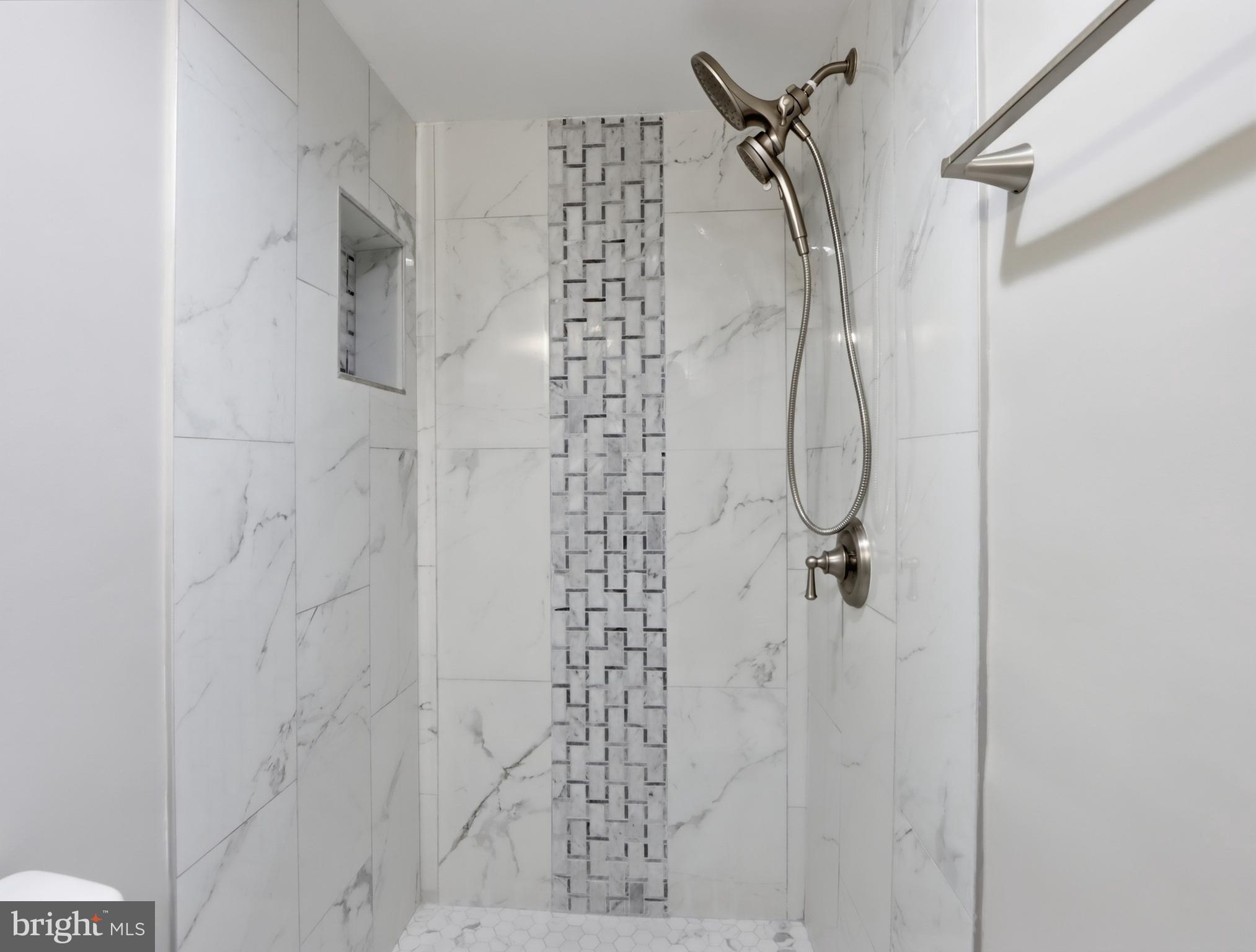 5930 Falkirk Road Baltimore, MD 21239 - Photo 28 of 31 Gallery Image 28