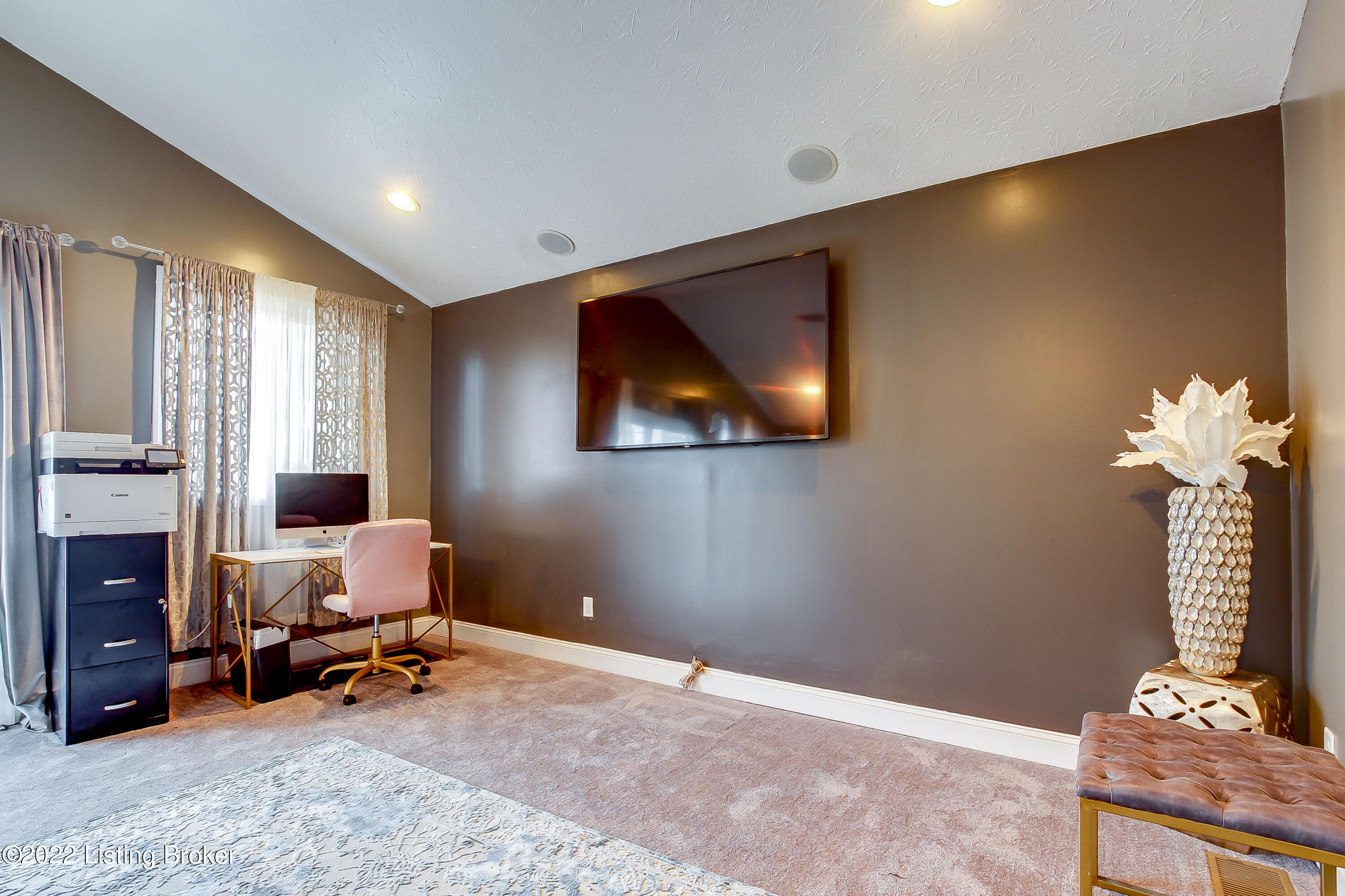 7204 Whipple Road Louisville, KY 40272 - Photo 43 of 59 7204_WhippleRd_40272_140