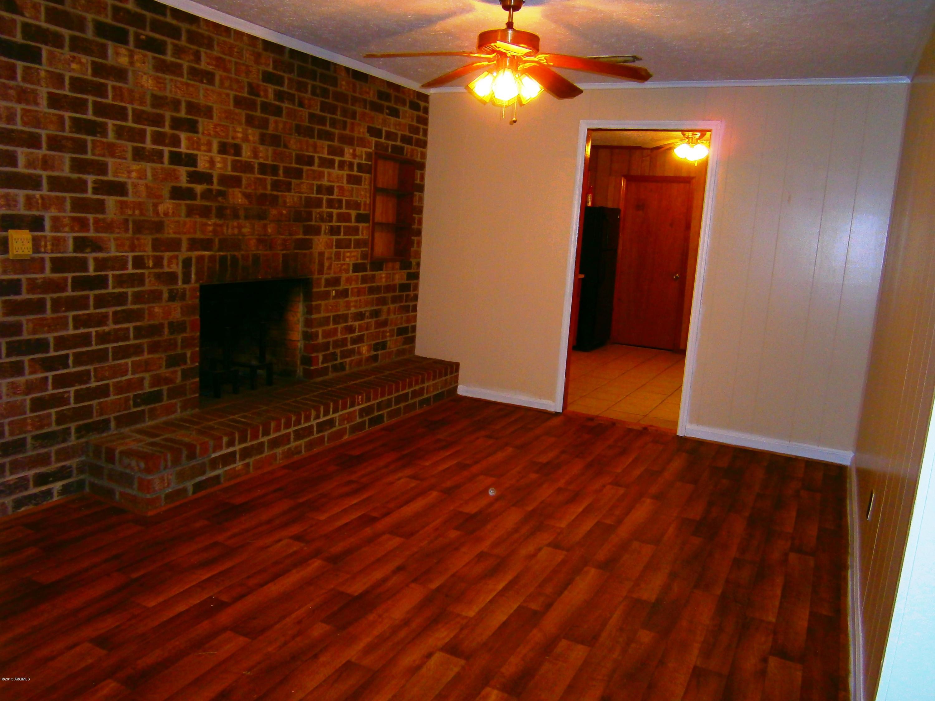 96 Bull Corner Road Yemassee, SC 29945 - Photo 6 of 20 Great Room