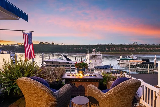 $1,195,000 | 4 Saratoga, Newport Beach, CA 92660