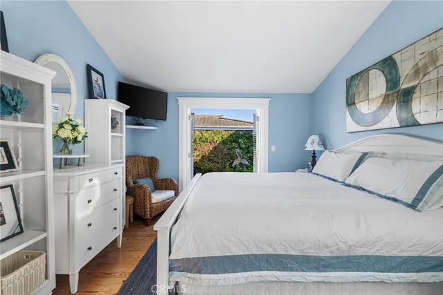 $1,195,000 | 4 Saratoga, Newport Beach, CA 92660