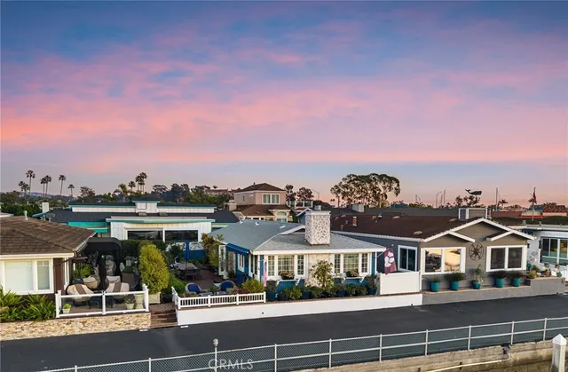 $1,195,000 | 4 Saratoga, Newport Beach, CA 92660