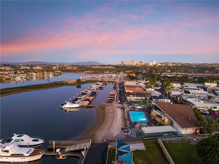 $1,195,000 | 4 Saratoga, Newport Beach, CA 92660