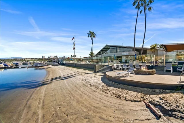 $1,195,000 | 4 Saratoga, Newport Beach, CA 92660