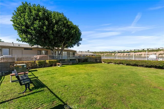 $1,195,000 | 4 Saratoga, Newport Beach, CA 92660