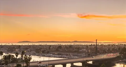 $1,195,000 | 4 Saratoga, Newport Beach, CA 92660