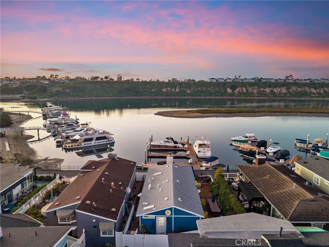 $1,195,000 | 4 Saratoga, Newport Beach, CA 92660