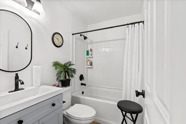 $379,900 | 6342 Slippery Creek Lane, Citrus Heights, CA 95621