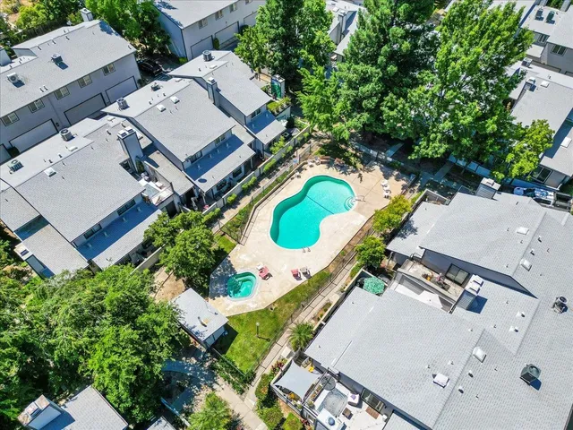 $379,900 | 6342 Slippery Creek Lane, Citrus Heights, CA 95621