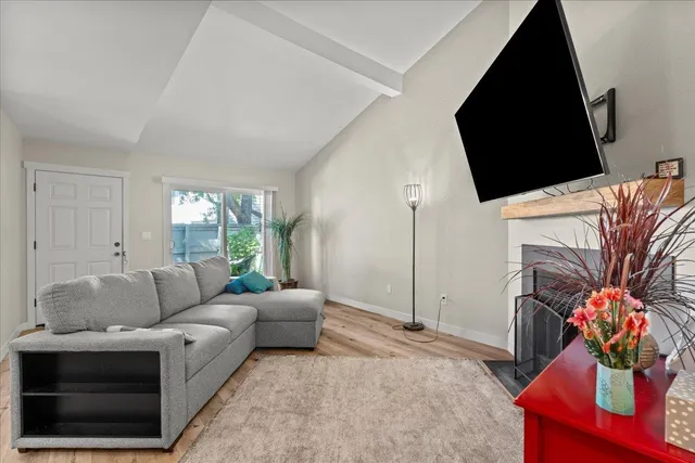 $379,900 | 6342 Slippery Creek Lane, Citrus Heights, CA 95621