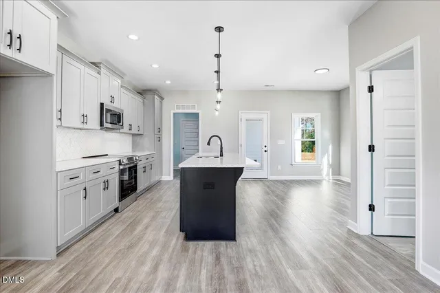 $329,900 | 503 East 1st Street, Princeton, NC 27569