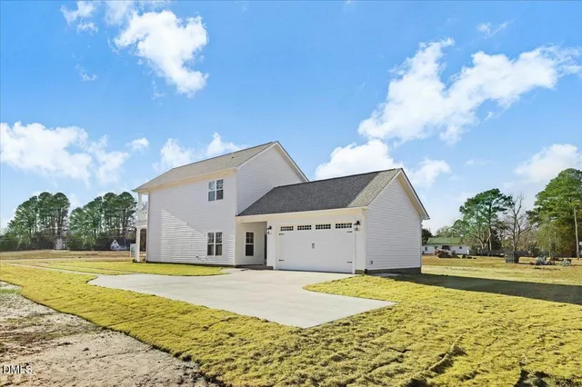 $329,900 | 503 East 1st Street, Princeton, NC 27569