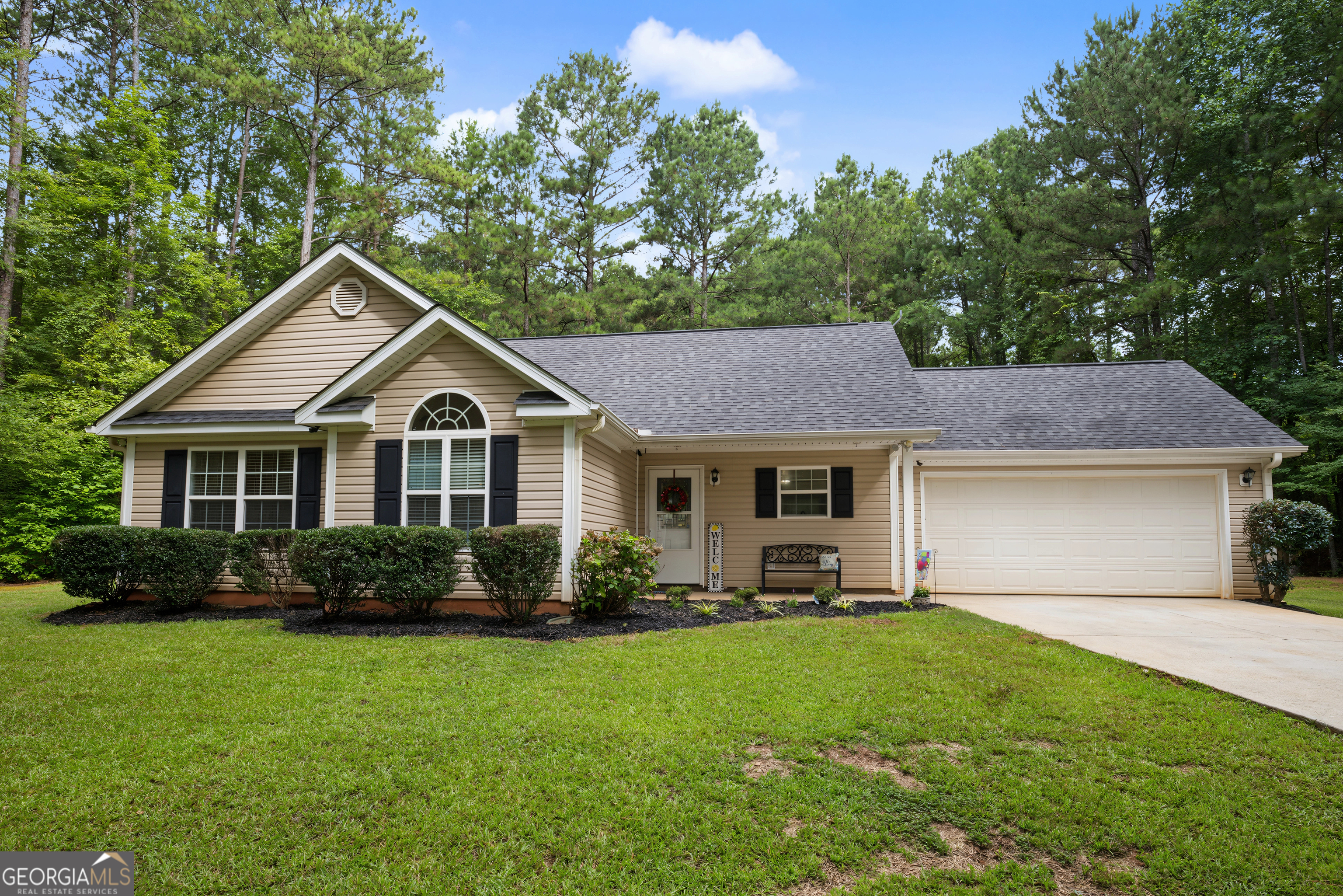 325 Leonard Road LaGrange, GA 30241 - Photo 1 of 36