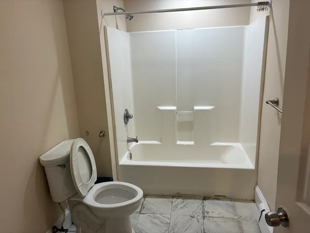 $3,000 | 71 West Selden Street, Unit 1, Boston, MA 02126