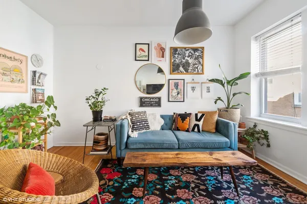 $2,200 | 3429 West Shakespeare Avenue, Unit 3A, Chicago, IL 60647
