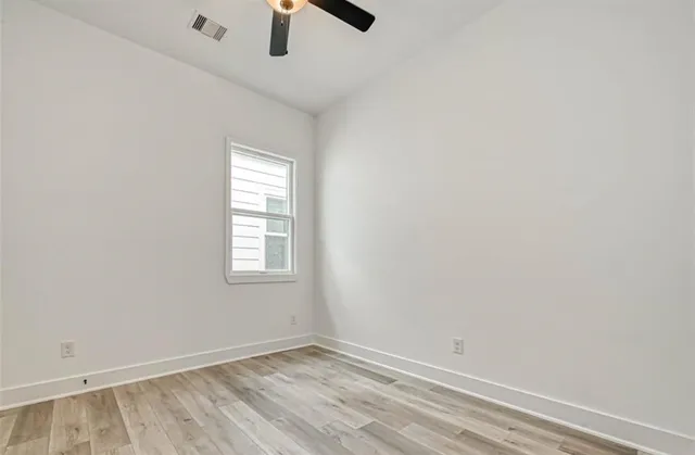 $1,800 | 8405 Schneider Street, Unit B, Houston, TX 77093