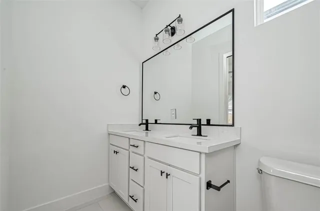 $1,800 | 8405 Schneider Street, Unit B, Houston, TX 77093